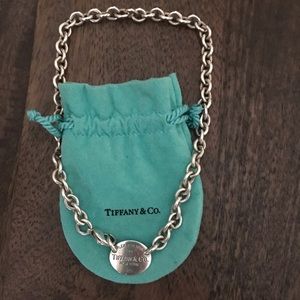 Tiffany & Co. choker